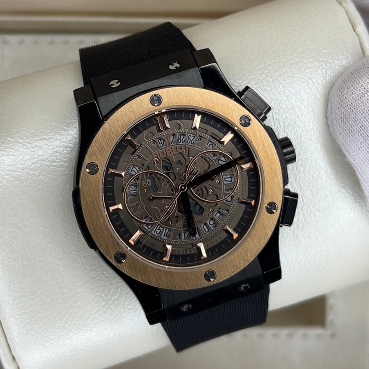 ساعت مچی هابلوت سه موتور  بند رابر Big Bang اسکلتون کرنوگراف